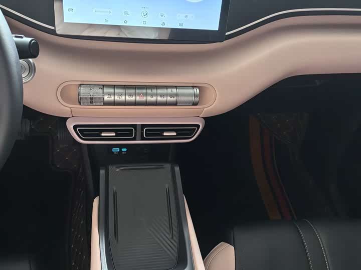 Фото 9 - BYD Seagull