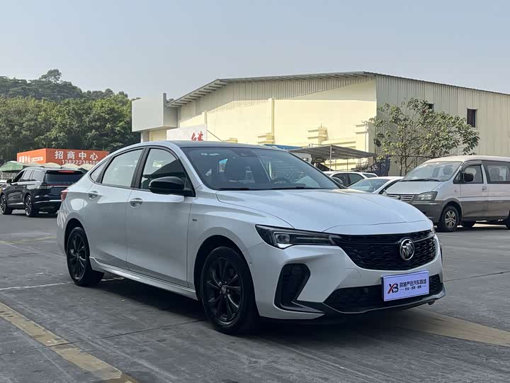 Фото 3 - Buick Verano