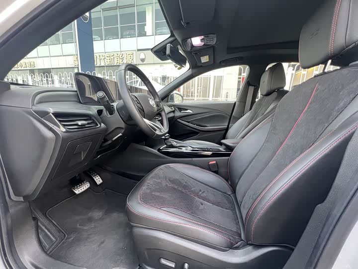 Фото 8 - Buick Verano