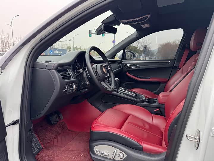 Фото 7 - Porsche Macan