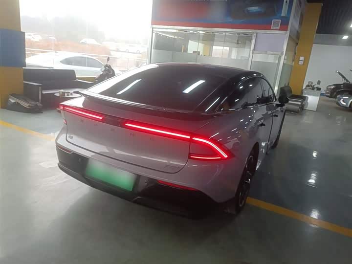 Фото 7 - XPeng F57