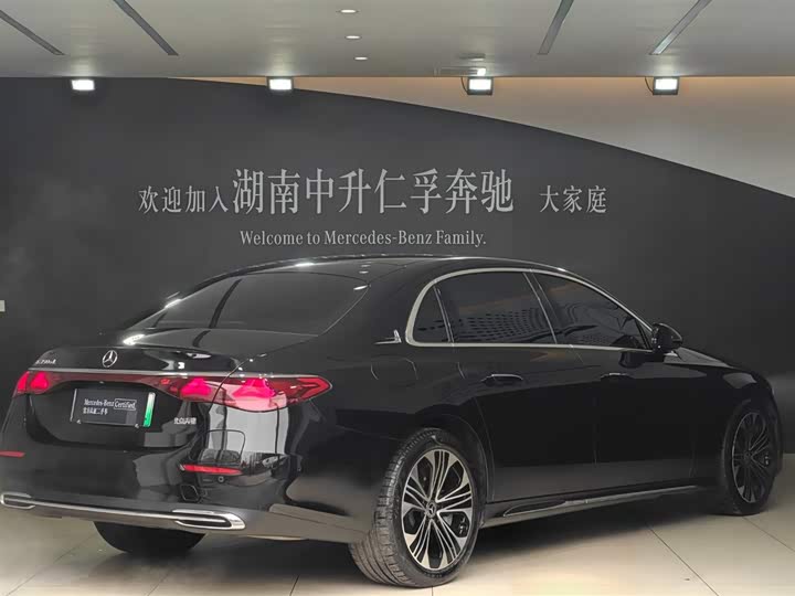 Фото 3 - Mercedes-Benz E-Class Hybrid