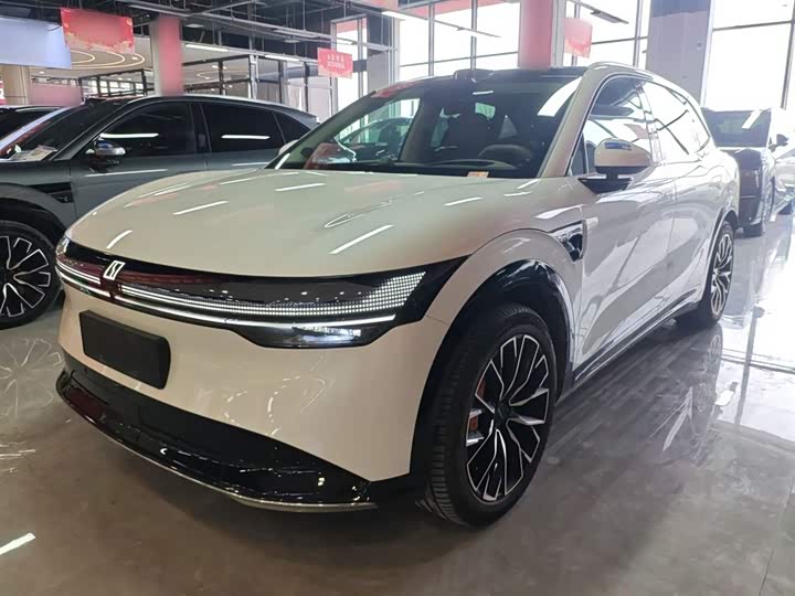 Фото 2 - Zeekr 7X