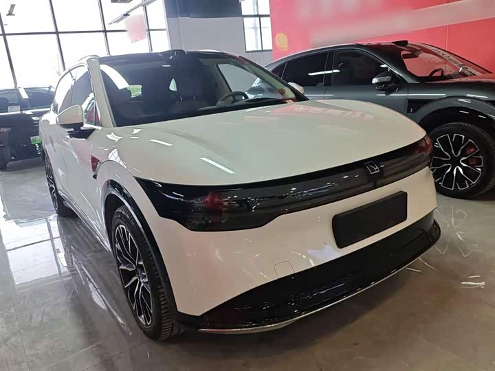 Фото 4 - Zeekr 7X