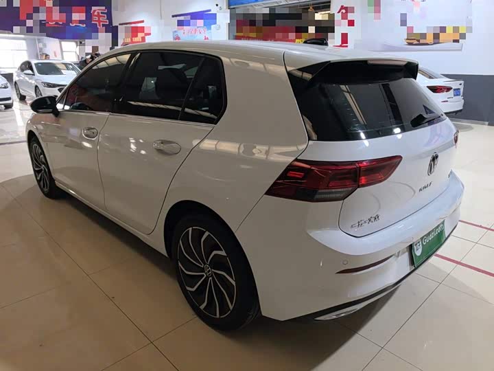 Фото 7 - Volkswagen Golf