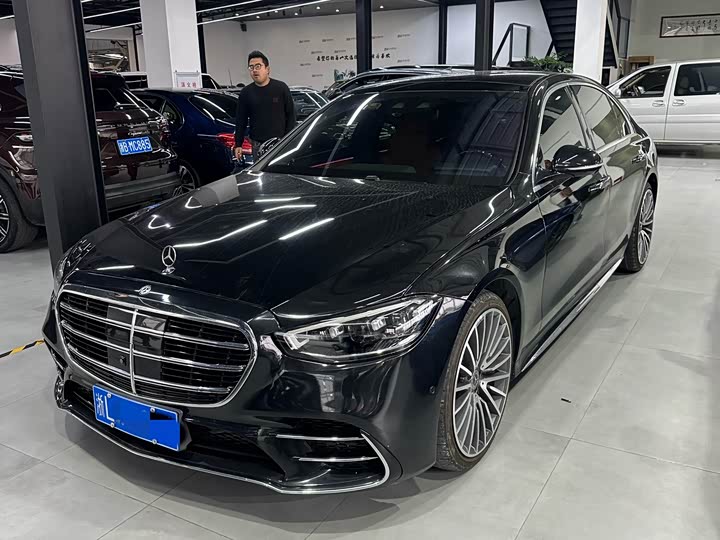 Фото 1 - Mercedes-Benz S-Class