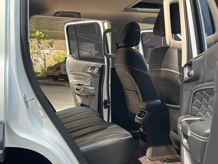 Фото 9 - Tank 300