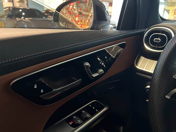 Фото 6 - Mercedes-Benz GLC-Class