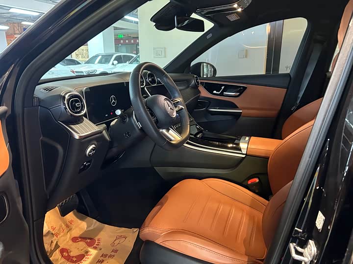 Фото 7 - Mercedes-Benz GLC-Class