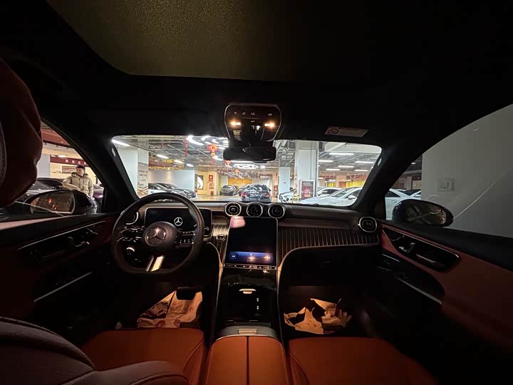 Фото 9 - Mercedes-Benz GLC-Class