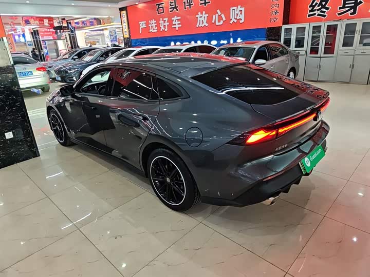 Фото 5 - Changan UNI-V Hybrid