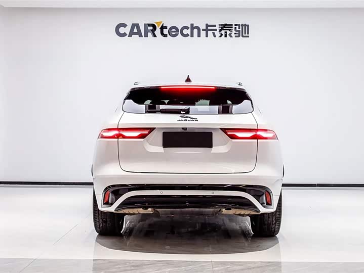 Фото 5 - Jaguar F-Pace