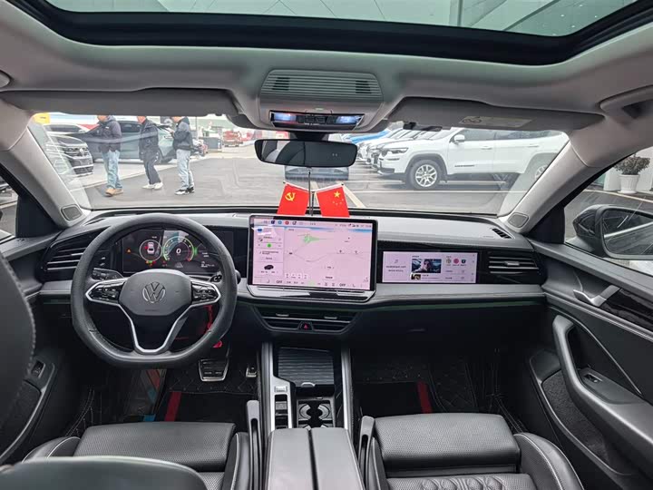 Фото 5 - Volkswagen Magotan