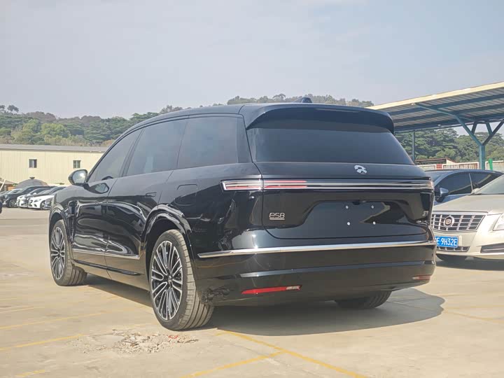 Фото 6 - Nio ES8