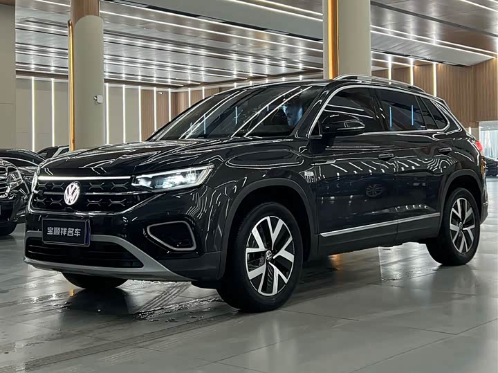 Фото 1 - Volkswagen Tayron