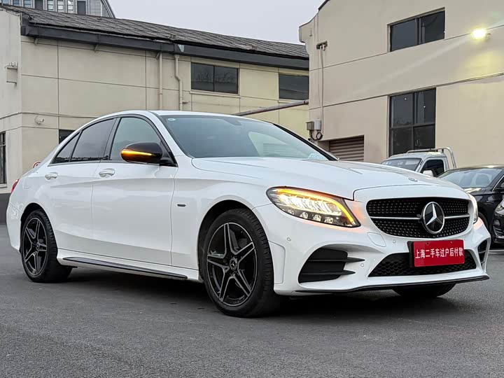 Фото 3 - Mercedes-Benz C-Class