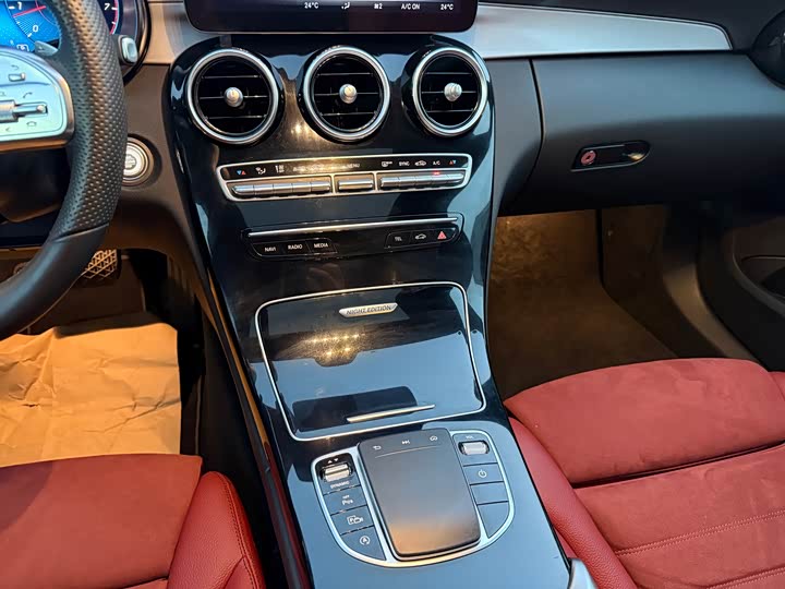 Фото 5 - Mercedes-Benz C-Class