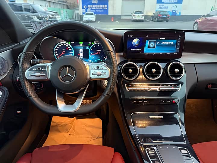 Фото 8 - Mercedes-Benz C-Class