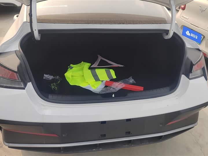 Фото 4 - Hyundai Elantra N line