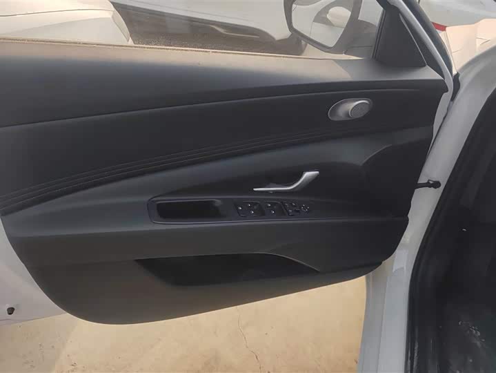 Фото 7 - Hyundai Elantra N line