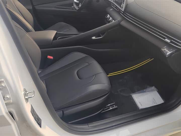 Фото 8 - Hyundai Elantra N line