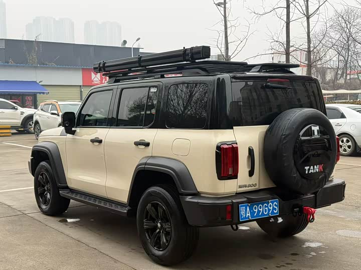 Фото 7 - Tank 300