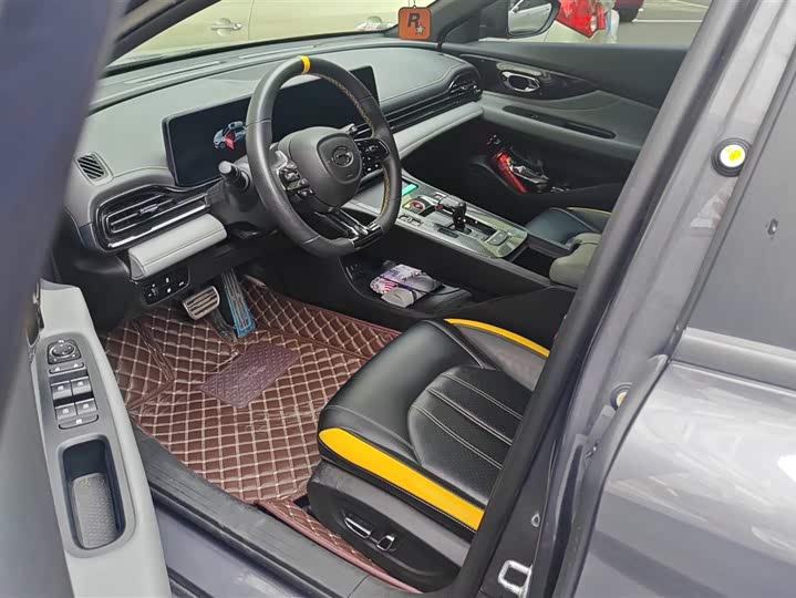 Фото 9 - GAC Trumpchi Empow R