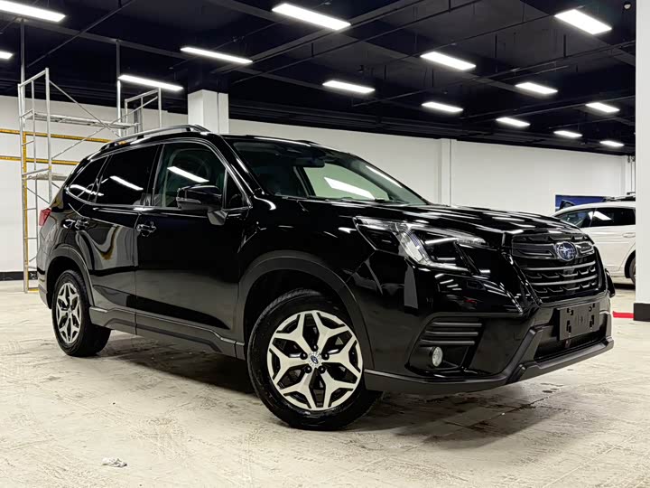 Фото 2 - Subaru Forester