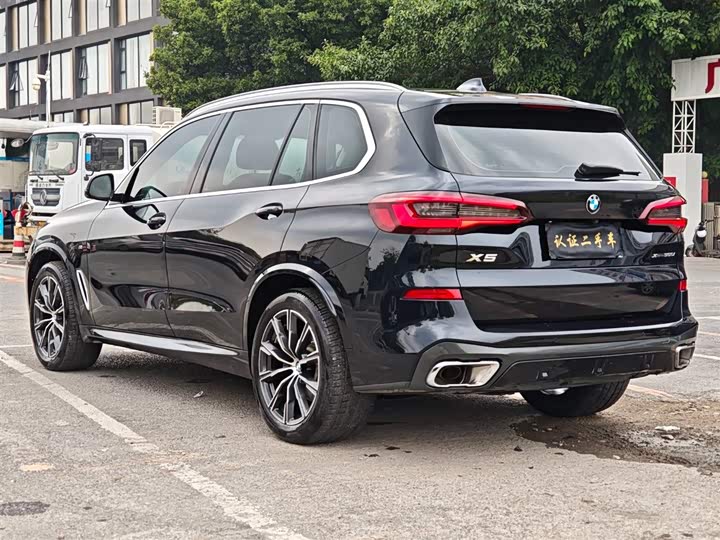 Фото 7 - BMW X5