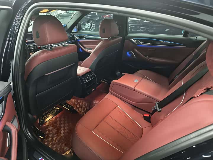 Фото 7 - BMW 5 Series