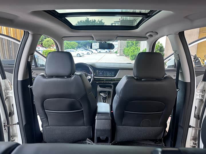 Фото 6 - Changan E-Pro