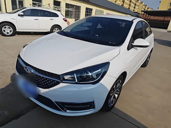 Фото 1 - Chery Arrizo 5