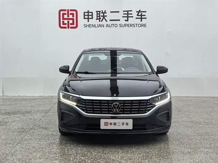 Фото 5 - Volkswagen Passat