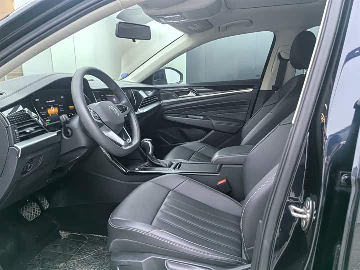 Фото 6 - Volkswagen Passat