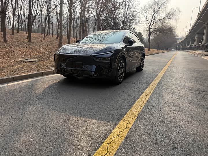 Фото 1 - XPeng G7