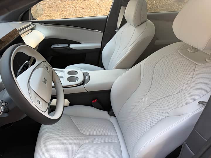 Фото 8 - XPeng G7