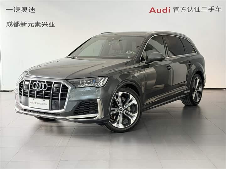 Фото 1 - Audi Q7