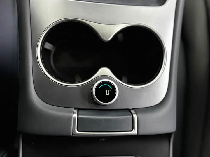 Фото 8 - BYD Sea Lion 07 DM-i Hybrid