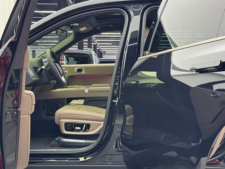 Фото 6 - LiXiang L9