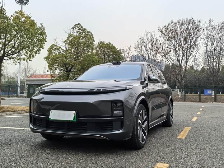 Фото 1 - LiXiang L9