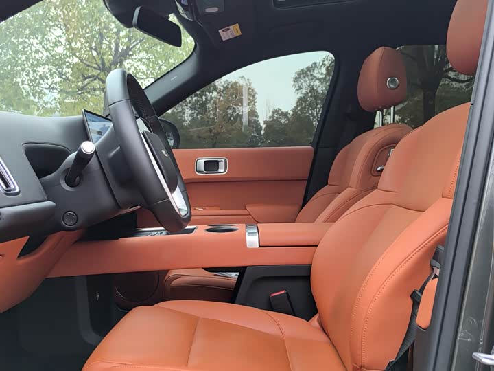 Фото 4 - LiXiang L9