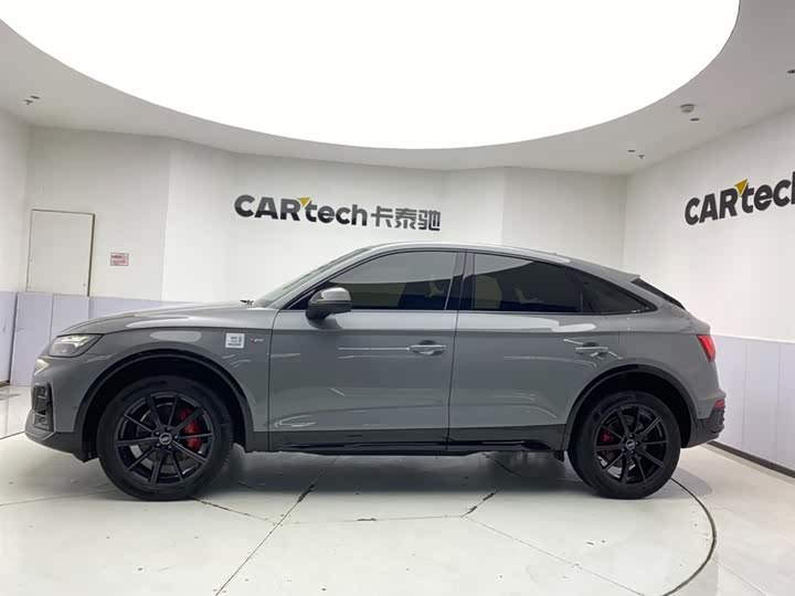 Фото 2 - Audi Q5L Sportback