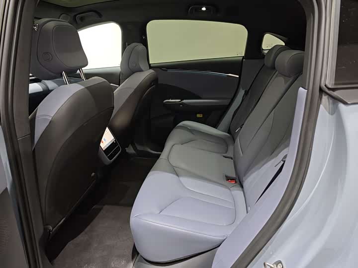 Фото 8 - XPeng G7