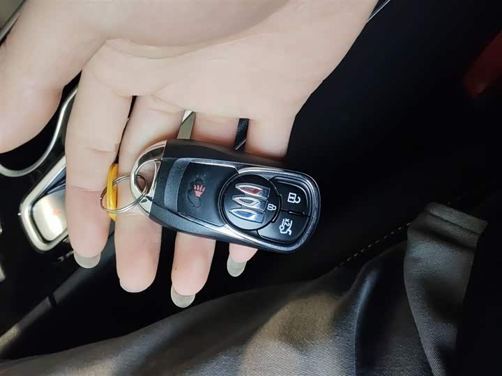 Фото 9 - Buick Regal