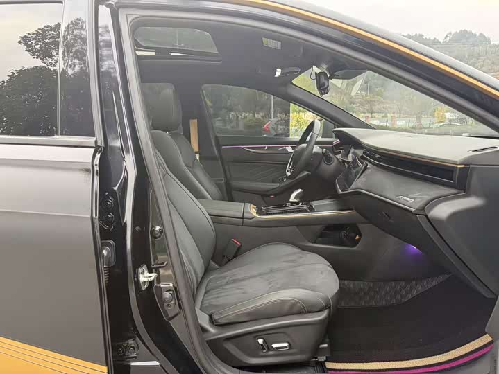 Фото 6 - Dongfeng Aeolus Yixuan Max