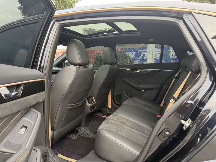 Фото 7 - Dongfeng Aeolus Yixuan Max