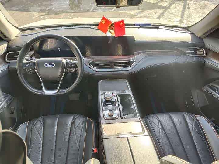 Фото 8 - Ford Equator