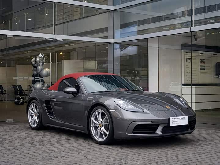 Фото 4 - Porsche 718