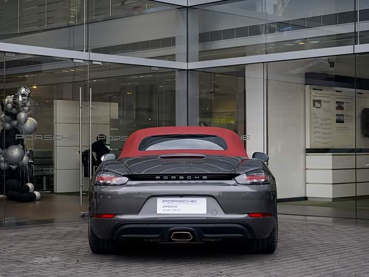 Фото 6 - Porsche 718