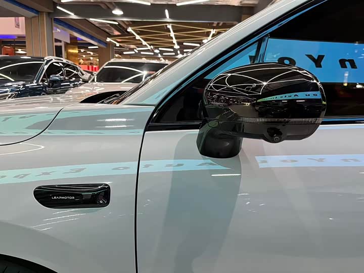 Фото 7 - Leapmotor C10